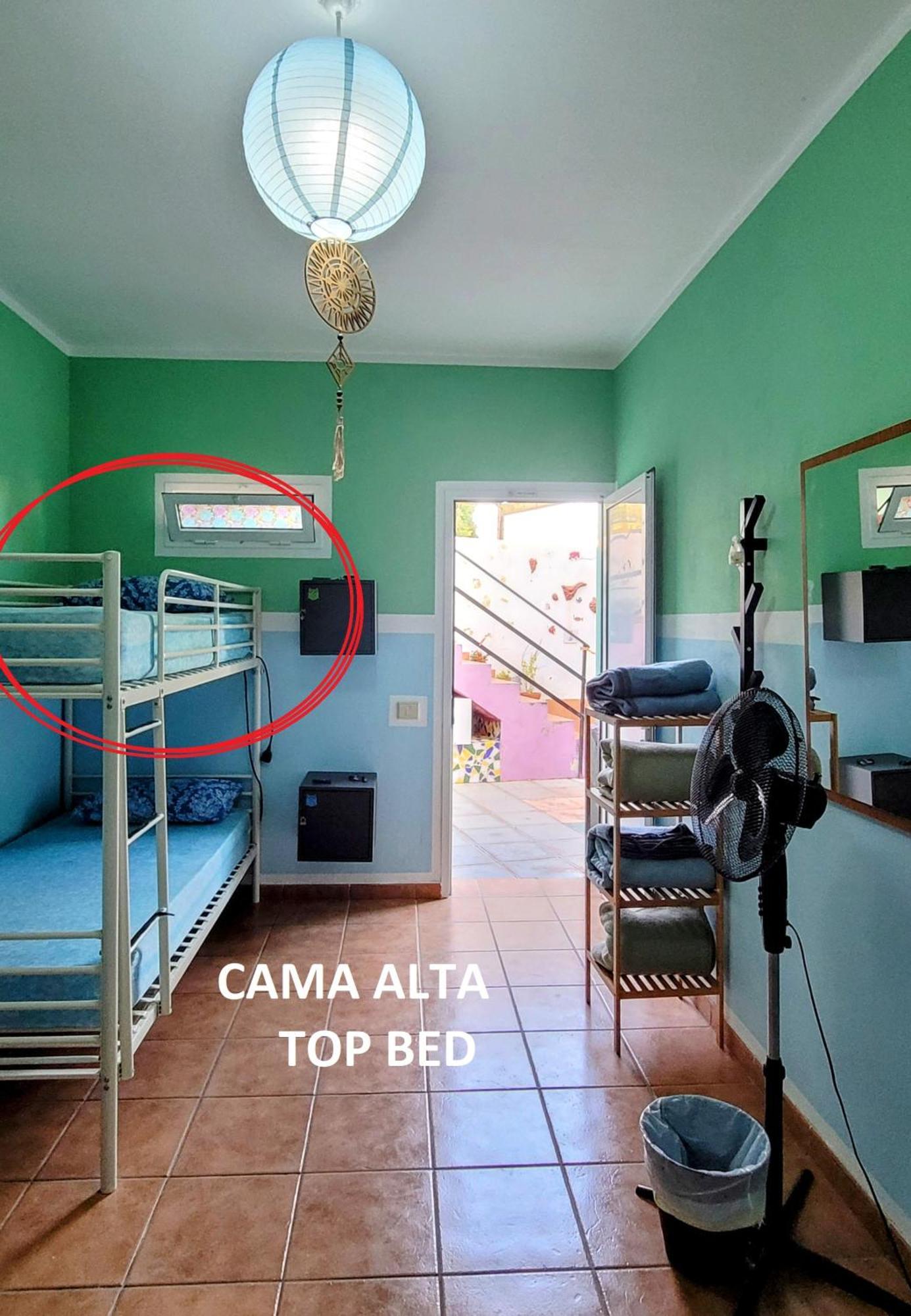 Eden Guesthouse Sardina Bilik gambar